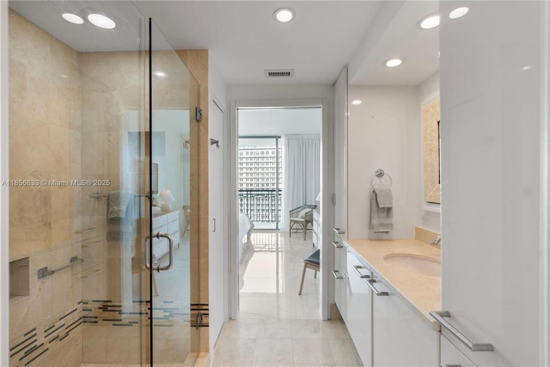 3350 SW 27th Ave 1807, Coconut Grove, Flórida 33133, Estados Unidos