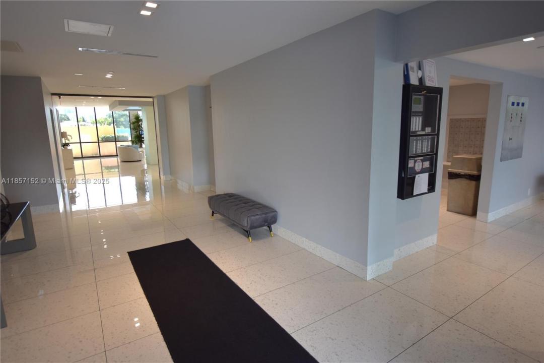 20301 W Country Club Dr 1425, Aventura, Florida 33180, Estados Unidos