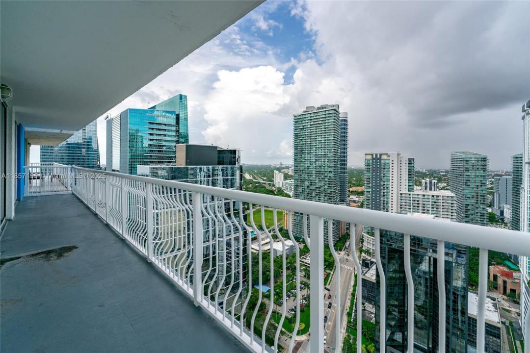 1200 Brickell Bay Dr 4024, Miami, Floride 33131, États-Unis