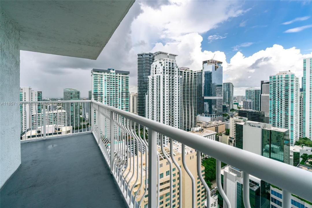 1200 Brickell Bay Dr 4024, Miami, Floride 33131, États-Unis