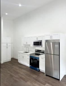 2126 NW 24th St A, Miami, Florida 33142, USA