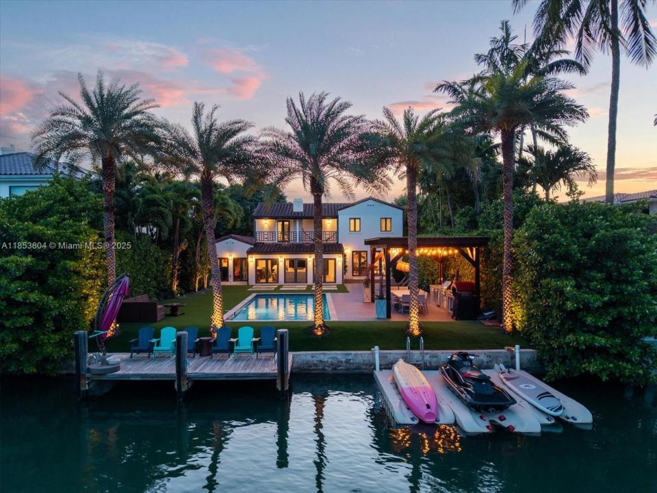 4475 N Meridian Ave, Miami Beach, Florida 33140, USA