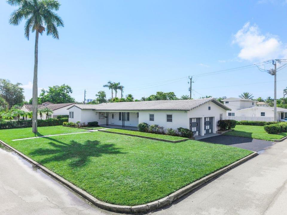 1150 Adams St 1150, Hollywood, فلوريدا 33019, الولايات المتحدة