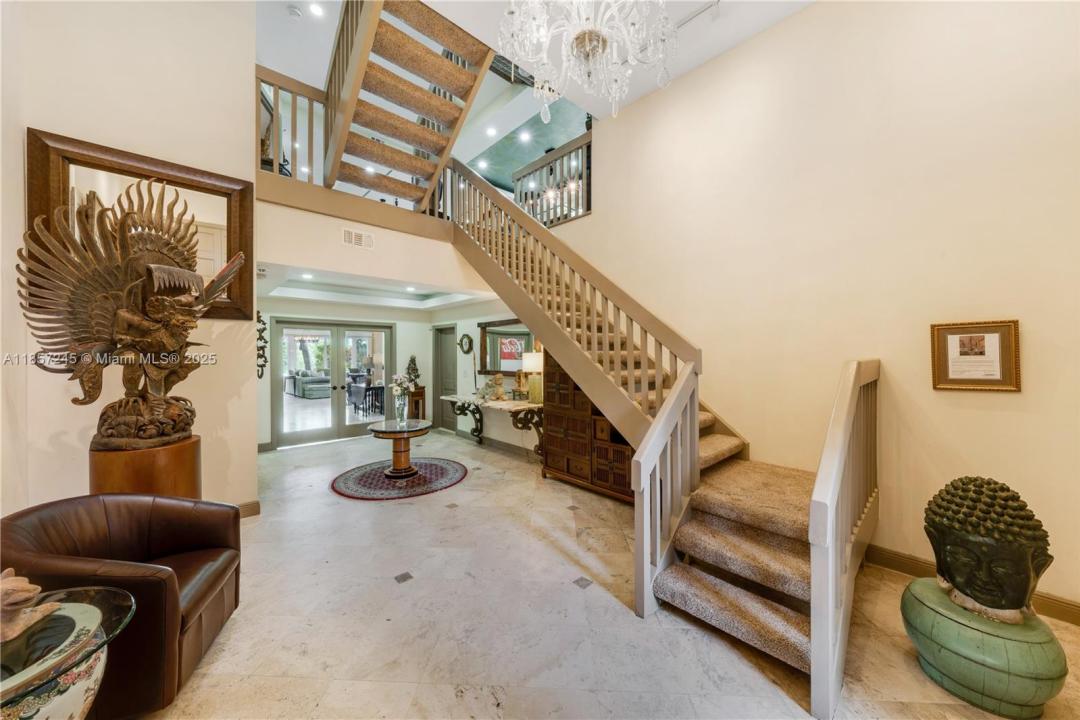 6100 Paradise Point Dr 6100, Palmetto Bay, פלורידה 33157, ארצות הברית של אמריקה