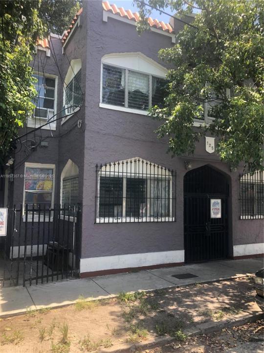 125 NW 7th Ave, Miami, Florida 33128, Stati Uniti
