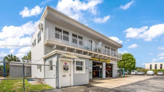 250 NE 44th St, Oakland Park, Florida 33334, USA