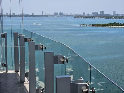 700 NE 26 1504, Miami, Florida 33137, USA