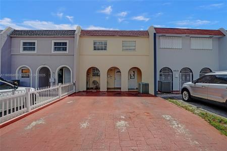 6925 W 3rd Ave, Hialeah, Florida 33014, USA