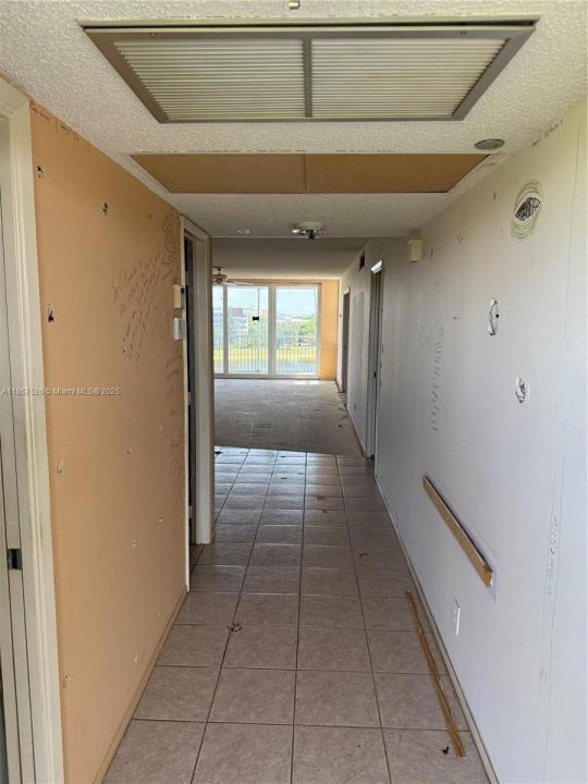 2900 N Course Dr 609, Pompano Beach, Florida 33069, Amerika Birleşik Devletleri