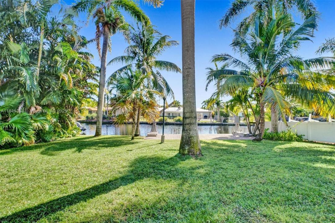 2106 NE 16th Ave, Wilton Manors, Florida 33305, Amerika Birleşik Devletleri