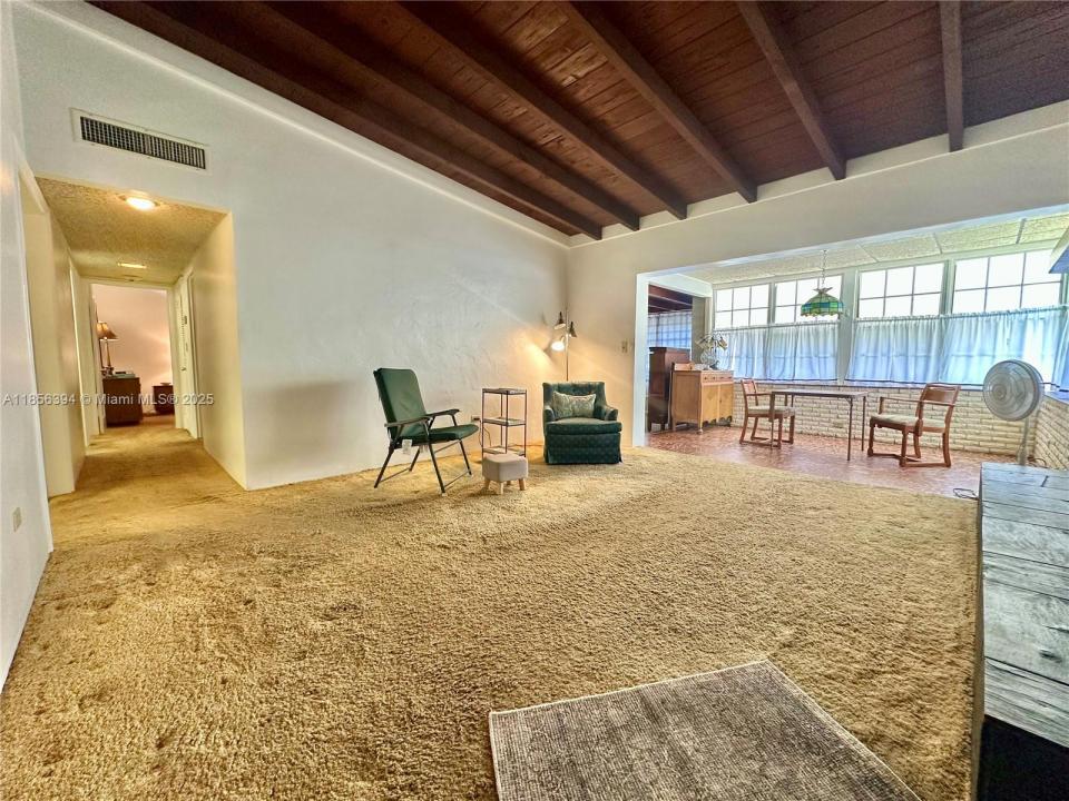 845 NE 127th St, North Miami, Flórida 33161, Estados Unidos