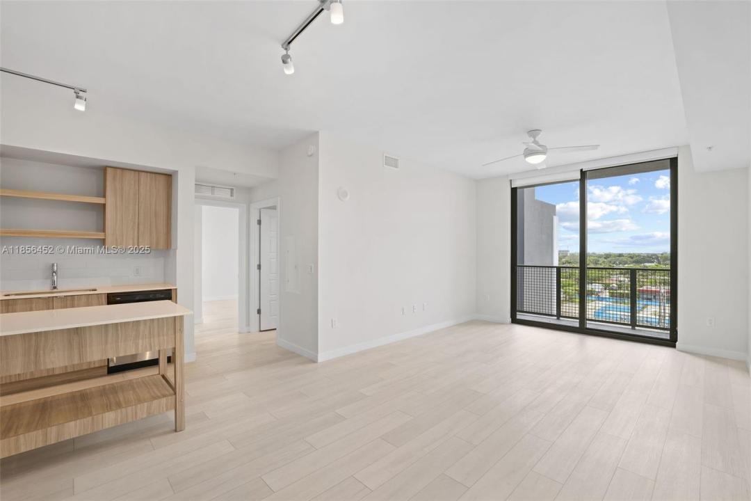 555 NE 8th St 0430, Fort Lauderdale, Florida 33304