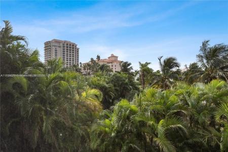 20335 W Country Club Dr 209, Aventura, Florida 33180, USA