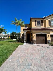 11389 NW 87th Ln 1, Doral, Florida 33178, USA