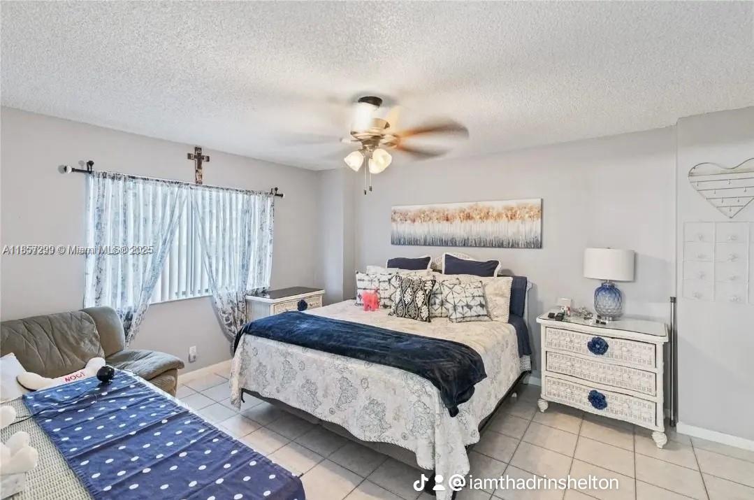 8030 Hampton Blvd 104, North Lauderdale, Florida 33068, HOA KỲ