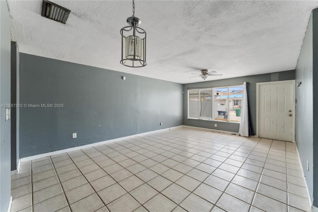 18602 NW 46th Ave, Miami Gardens, 플로리다 33055, 미국