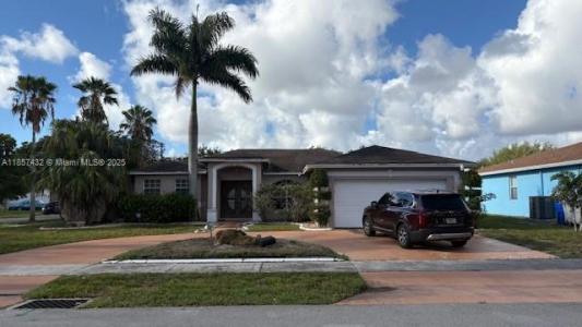 774 NW 16th Pl, Pompano Beach, Florida 33060, USA