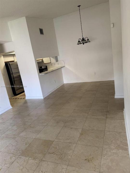 8999 SW 123rd Ct 208, Miami, Florida 33186, USA