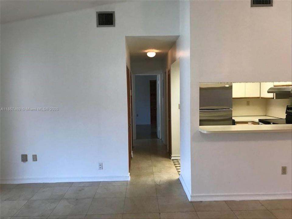 8999 SW 123rd Ct 208, Miami, Florida 33186, USA
