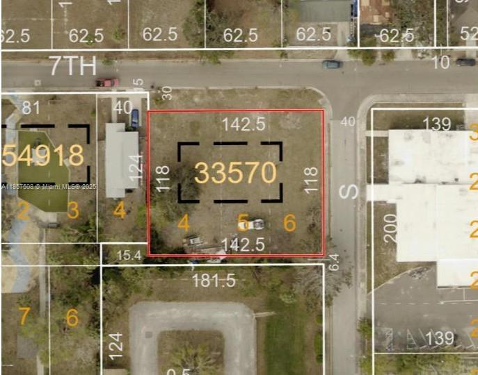 S 7TH AVE, St Petersburg, Florida 33712, Stati Uniti