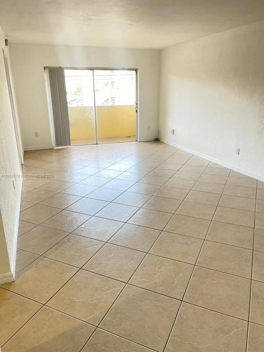 Miami, Florida 33143, HOA KỲ