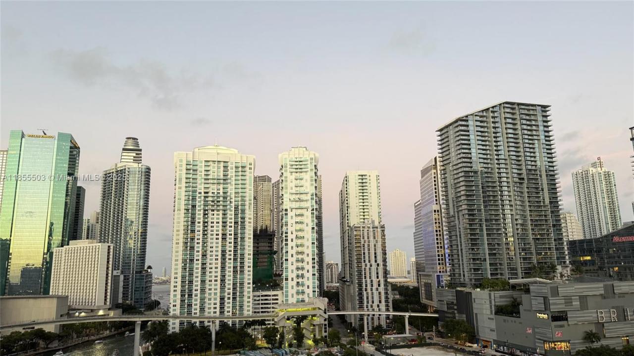 92 SW 3rd St 1711, Miami, 佛罗里达州 33130, 美国