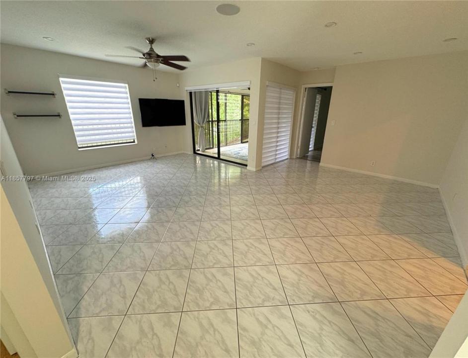 3283 Cocoplum Cir 3332, Coconut Creek, Florida 33063, Estados Unidos