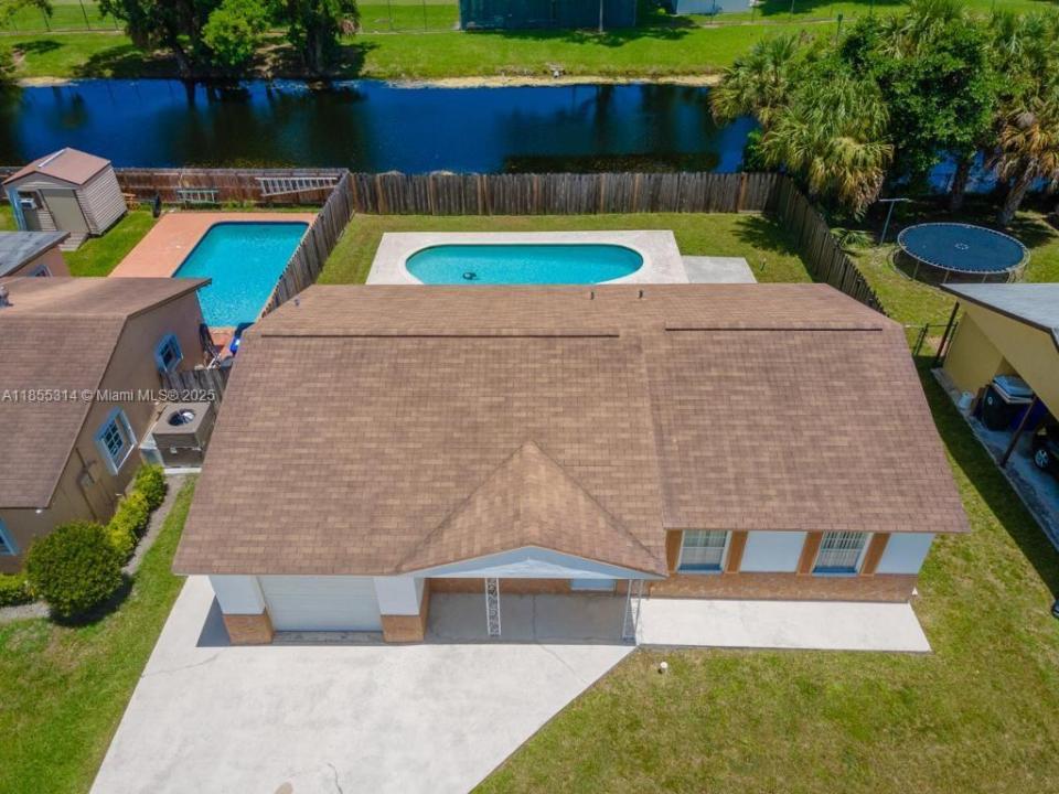 405 SW 78th Ter, North Lauderdale, Floride 33068, États-Unis