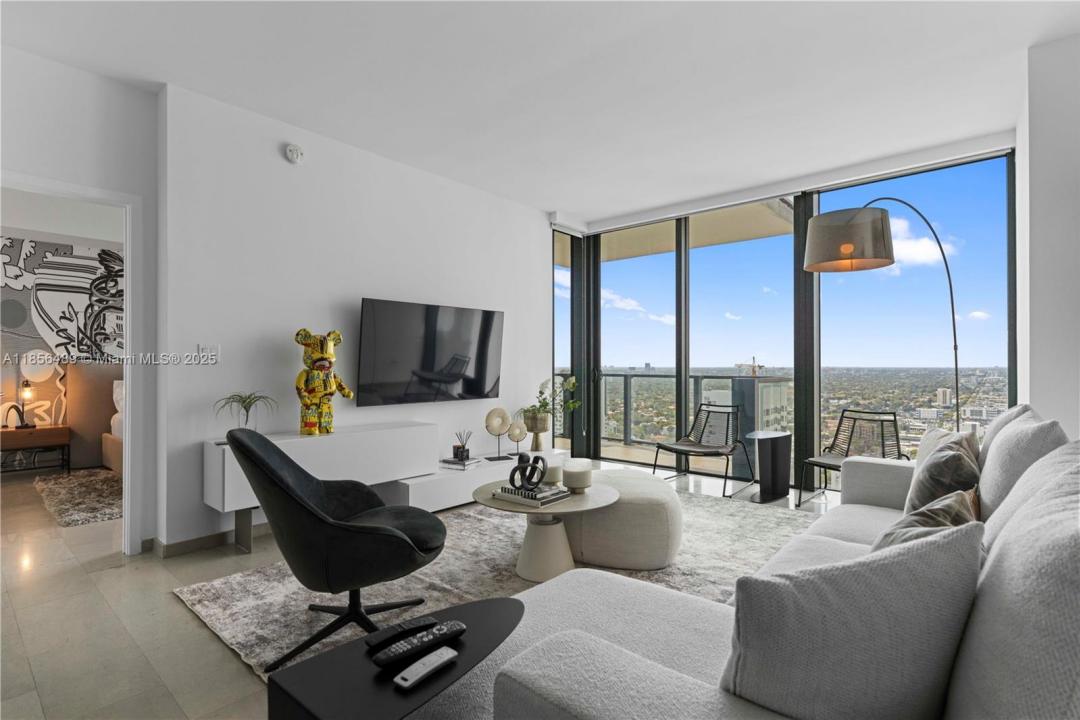 88 SW 7th St 2906, Miami, Florida 33130, Estados Unidos