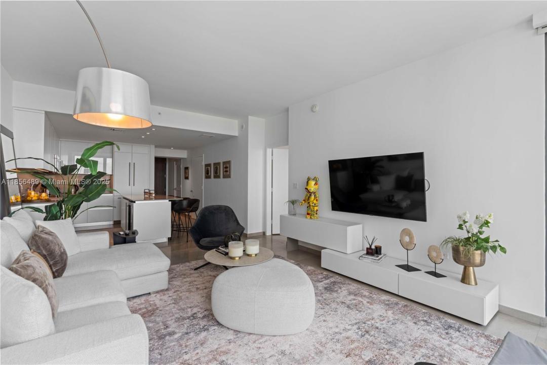 88 SW 7th St 2906, Miami, Florida 33130, Estados Unidos