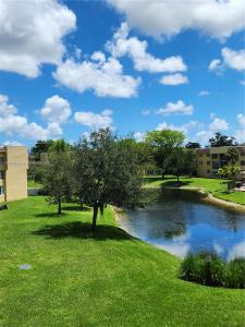 6020 NW 64th Ave 307, Tamarac, Florida 33319, USA