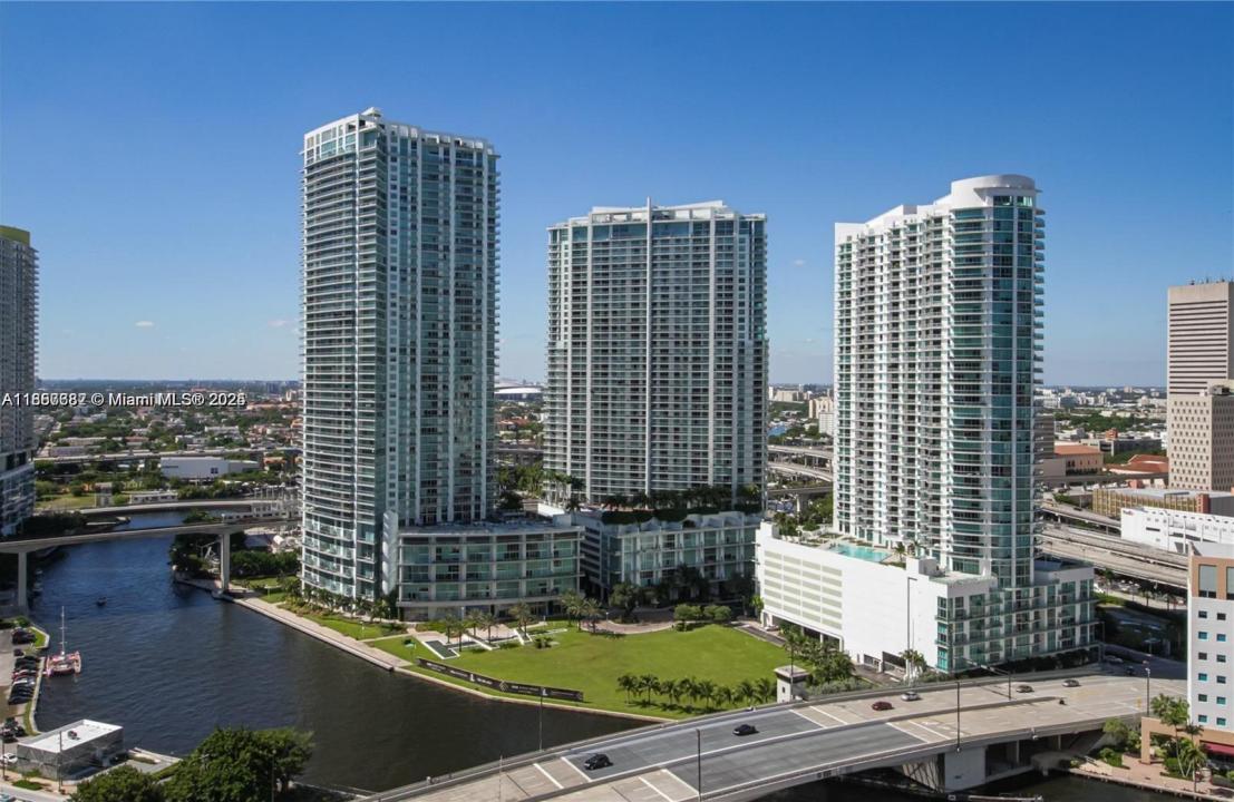 92 SW 3rd St 3608, Miami, فلوريدا 33130, الولايات المتحدة
