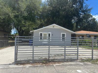 5909 NW 5th Ct 1, Miami, Florida 33127, USA