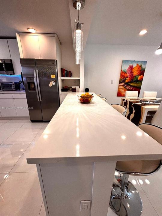 9321 Sunrise Lakes Blvd 305, Sunrise, Florida 33322
