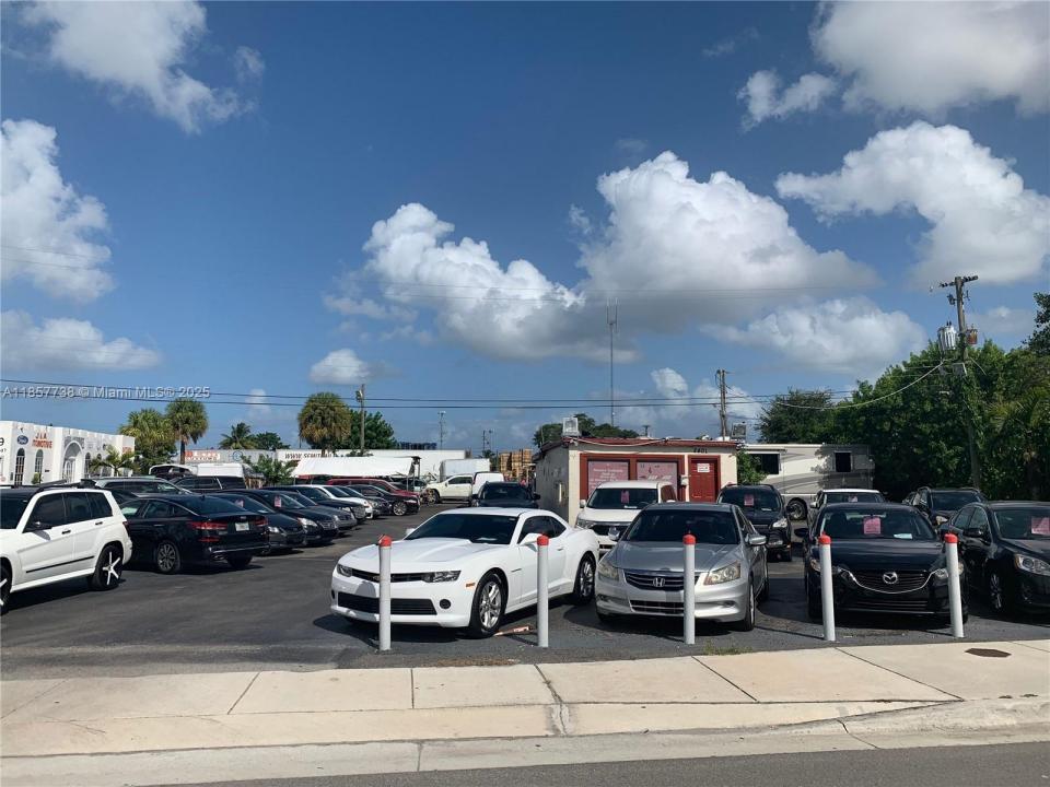 2401 S State Road 7, West Park, Flórida 33023, Estados Unidos