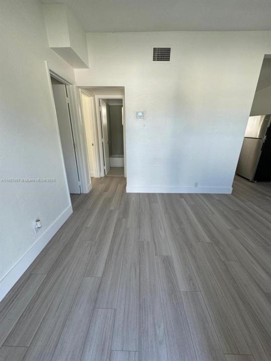2005 Ali Baba Ave, Opa-Locka, فلوريدا 33054, الولايات المتحدة