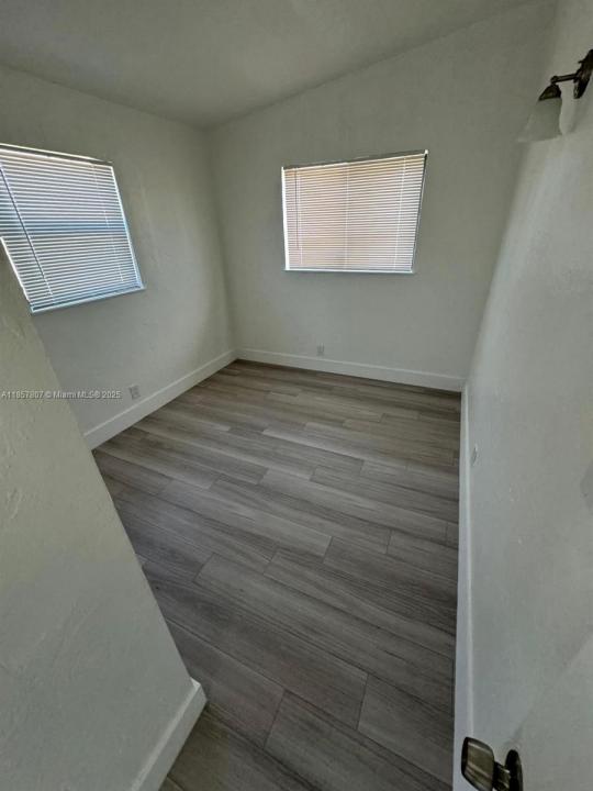 2005 Ali Baba Ave, Opa-Locka, فلوريدا 33054, الولايات المتحدة