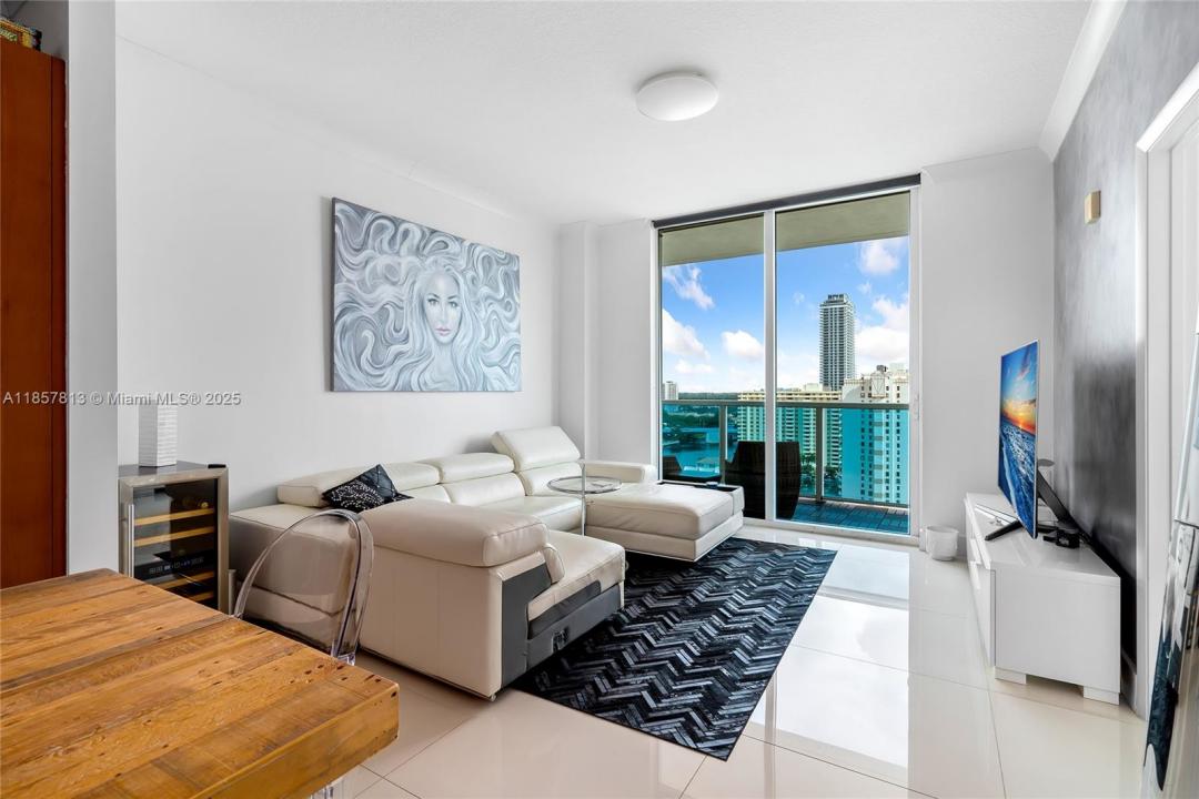1945 S Ocean Dr 1711, Hallandale Beach, Florida 33009