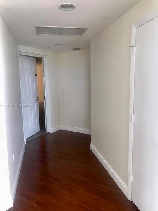 7275 SW 90th Way 302, Miami, Florida 33156, Stati Uniti