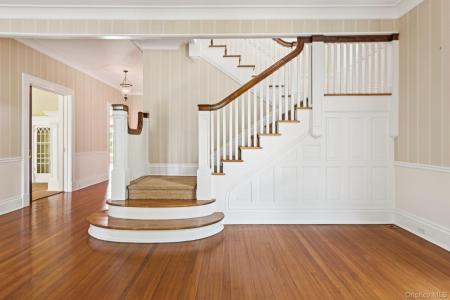 90 Thompson Avenue, Babylon, ニューヨーク 11702, アメリカ合衆国