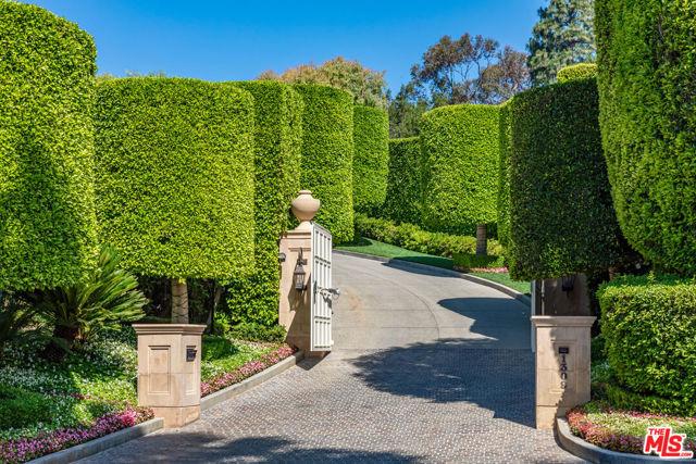 Davies Drive, Beverly Hills, California 90210