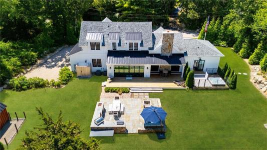13 Belle Rose Drive, Westerly, RI 02891, USA