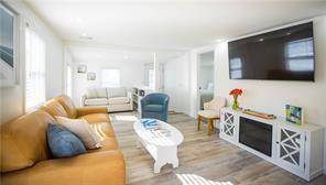 28 Crest Street, Middletown, 로드아일랜드 02842, 미국