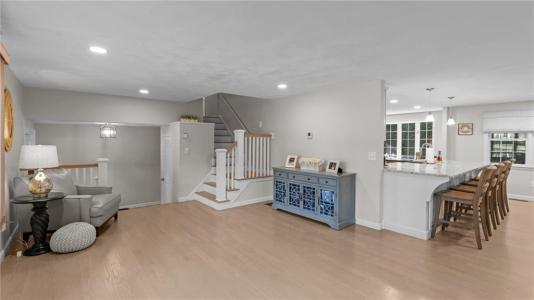 16 Cortland Lane, Smithfield, Rhode Island 02828, Stati Uniti