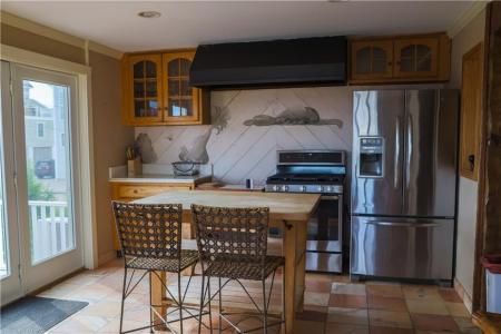 4 Benson Avenue, Westerly, RI 02891, USA