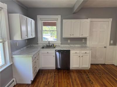 1299 Main Street 2, West Warwick, RI 02893, USA