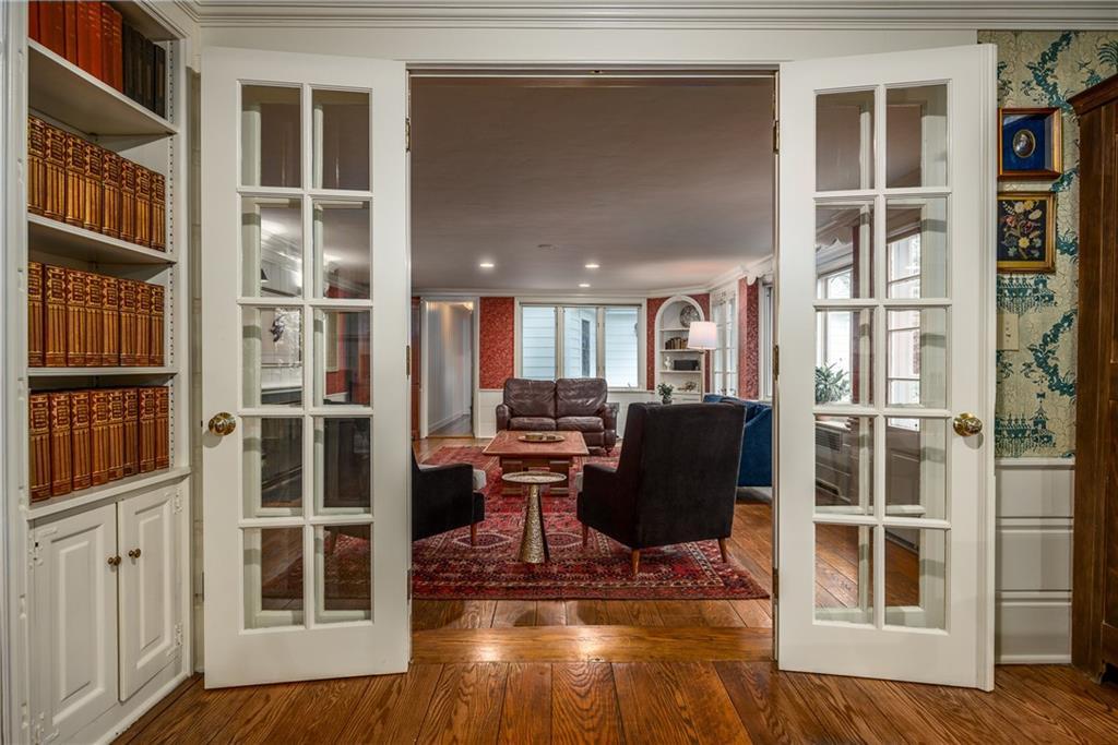 2 Cherry Lane, Bristol, Род Айленд 02809, Соединенные Штаты