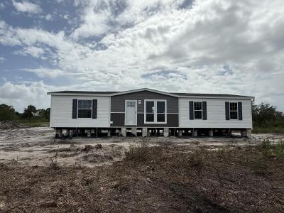 21122 NW 278th Street, Okeechobee, Florida 34972, USA