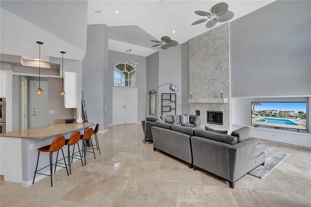 1033 Brooks Lane, Delray Beach, Florida 33483