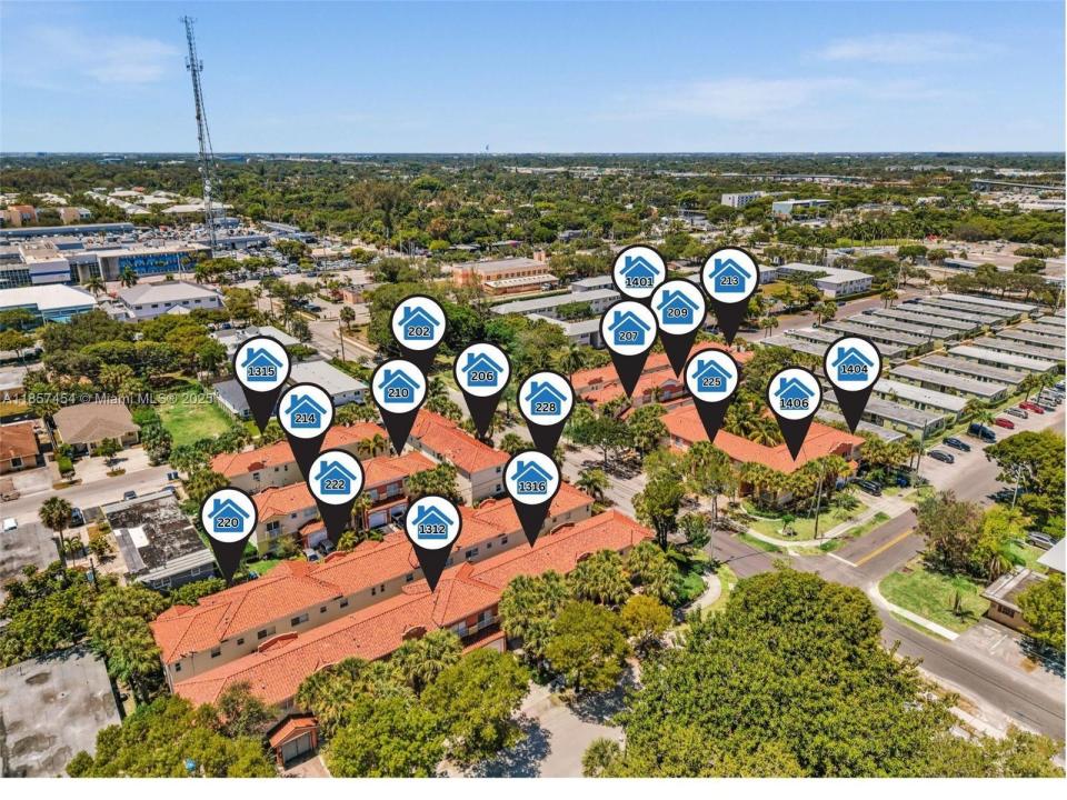 202 NW 14th Ave, Fort Lauderdale, פלורידה 33311, ארצות הברית של אמריקה